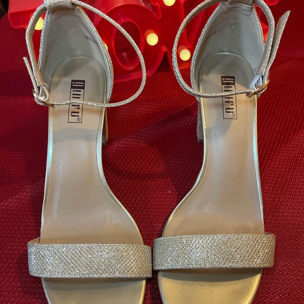 Glittering Silver Ankle Strap Heels - Picture 4 of 6